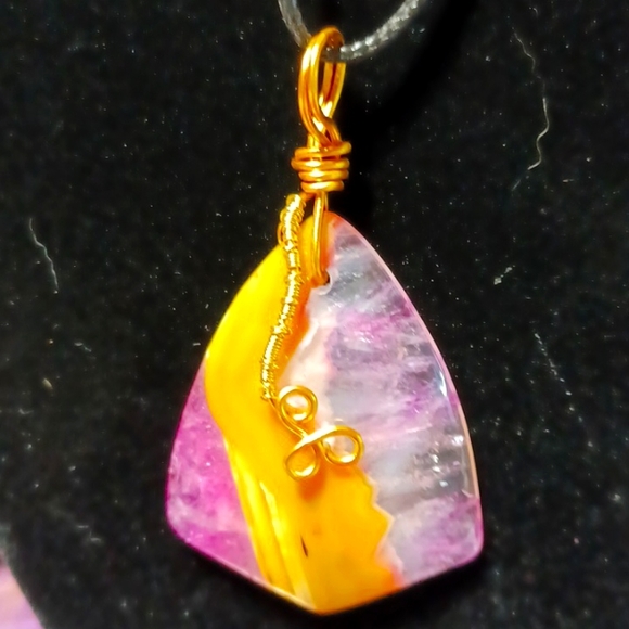 Pink yellow botswana lace agate pendant gold wire white swirl wrap handmade gem - Picture 5 of 5